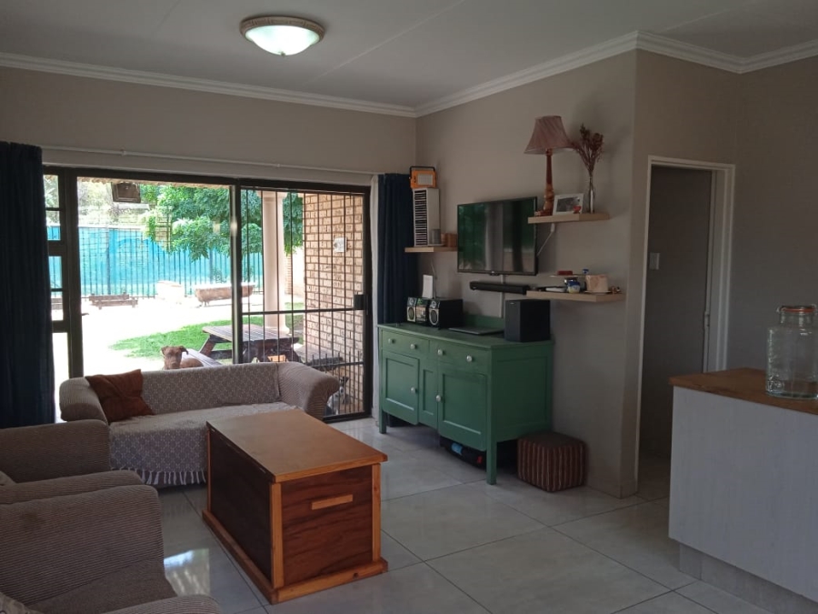 2 Bedroom Property for Sale in Vredenhof Sh Free State